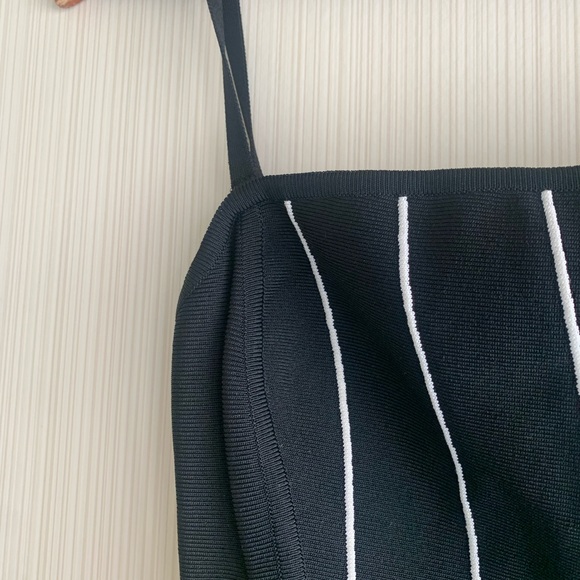 Harve Leger París dress - Picture 3 of 11